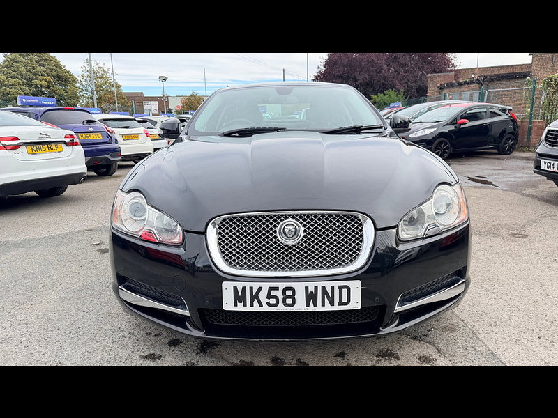 Jaguar XF 2.7d V6 Premium Luxury Saloon 4dr Diesel Auto Euro 4 (207 ps) 4dr Automatic 2026