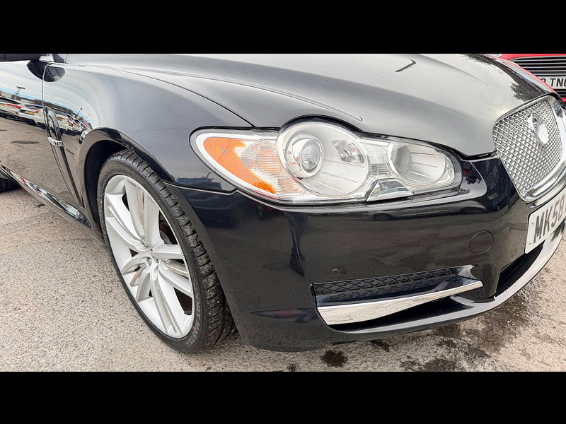 Jaguar XF 2.7d V6 Premium Luxury Saloon 4dr Diesel Auto Euro 4 (207 ps) 4dr Automatic 2026