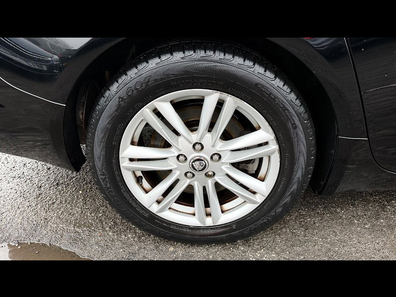 Jaguar XF 2.2d Luxury Saloon 4dr Diesel Auto Euro 5 (s/s) (163 ps) 4dr Automatic 2026