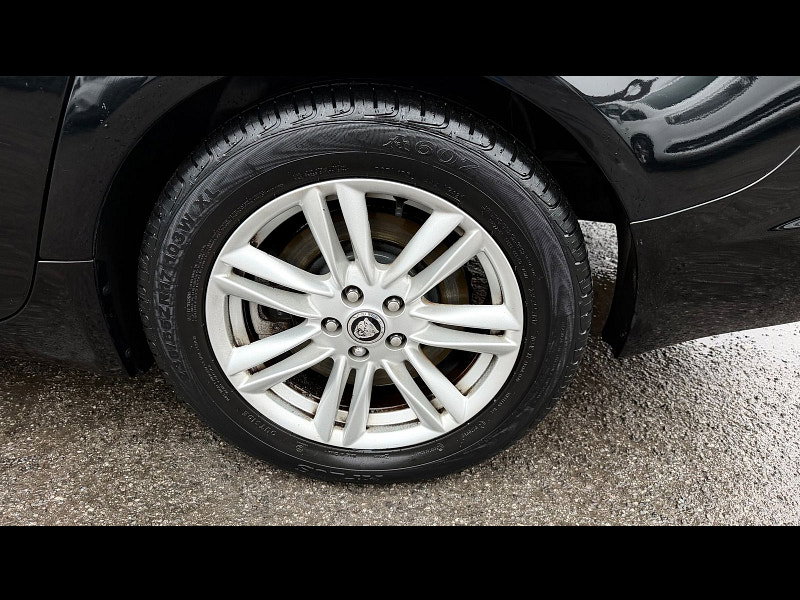 Jaguar XF 2.2d Luxury Saloon 4dr Diesel Auto Euro 5 (s/s) (163 ps) 4dr Automatic 2026