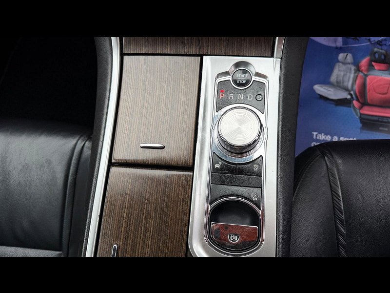 Jaguar XF 2.2d Luxury Saloon 4dr Diesel Auto Euro 5 (s/s) (163 ps) 4dr Automatic 2026