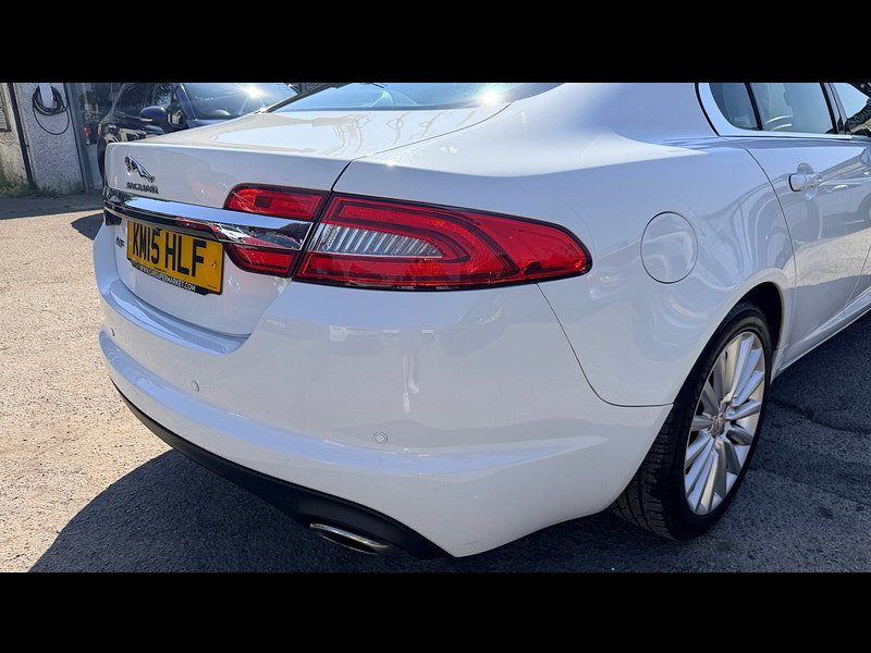 Jaguar XF 2.2d Luxury Saloon 4dr Diesel Auto Euro 5 (s/s) (200 ps) 4dr Automatic 2026