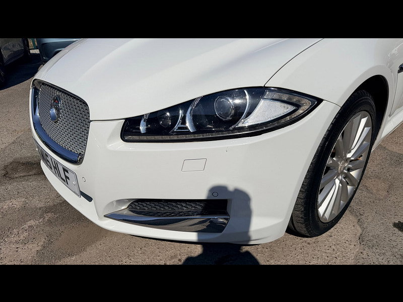 Jaguar XF 2.2d Luxury Saloon 4dr Diesel Auto Euro 5 (s/s) (200 ps) 4dr Automatic 2026