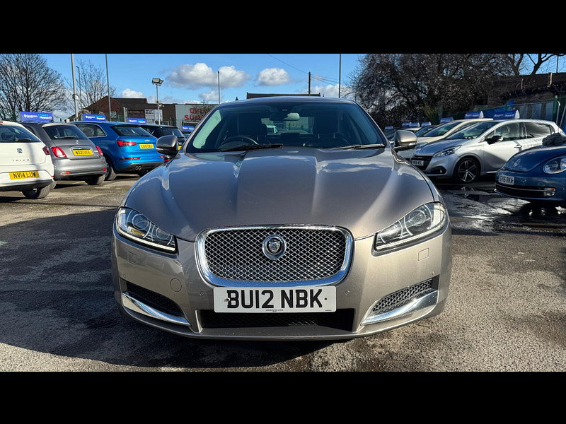 Jaguar XF 2.2d Premium Luxury Auto Euro 5 (s/s) 4dr 4dr Automatic 2026