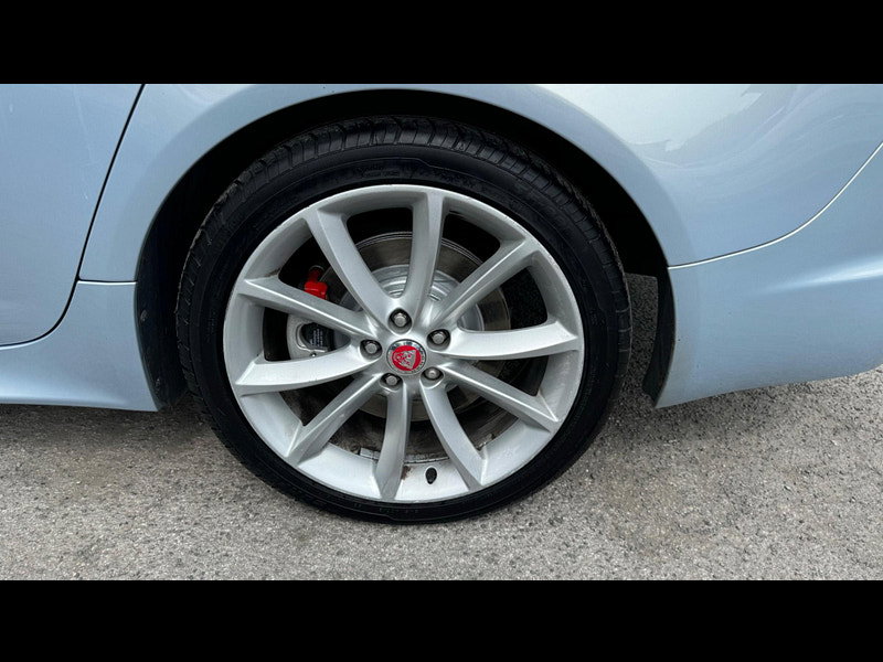 Jaguar XF 2.2d R-Sport Auto Euro 5 (s/s) 4dr 4dr Automatic 2026