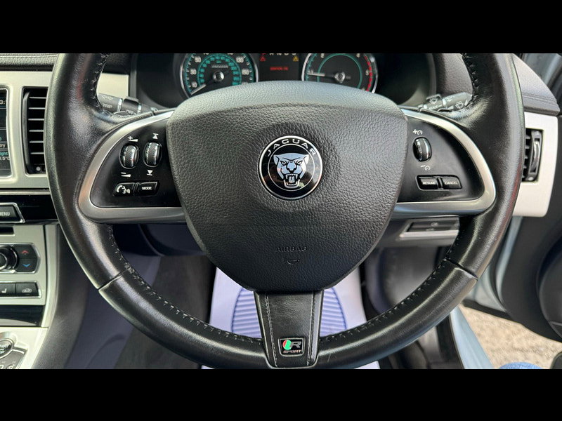 Jaguar XF 2.2d R-Sport Auto Euro 5 (s/s) 4dr 4dr Automatic 2026