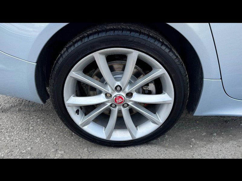 Jaguar XF 2.2d R-Sport Auto Euro 5 (s/s) 4dr 4dr Automatic 2026