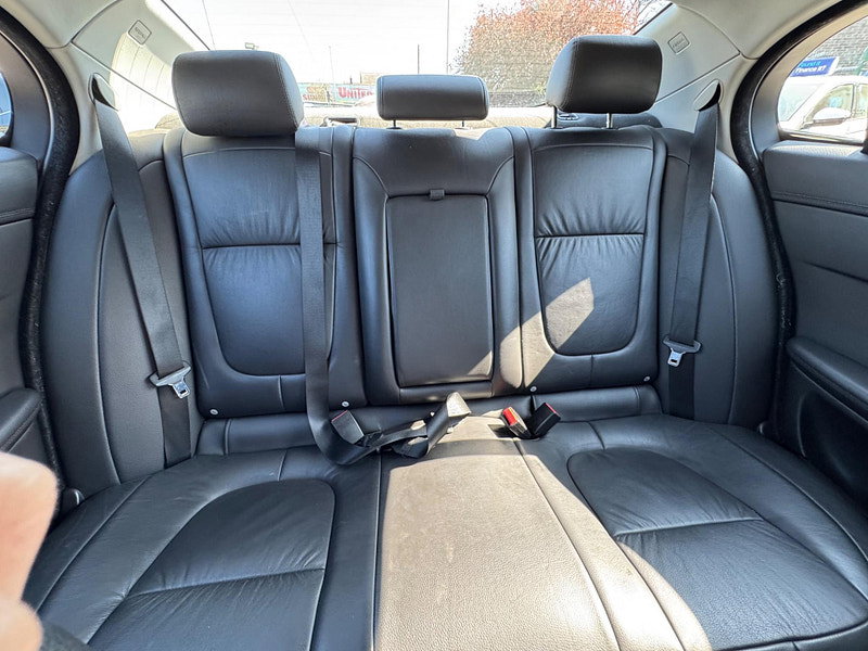 Jaguar XF 3.0 V6 Luxury Auto Euro 4 4dr 4dr Automatic 2026