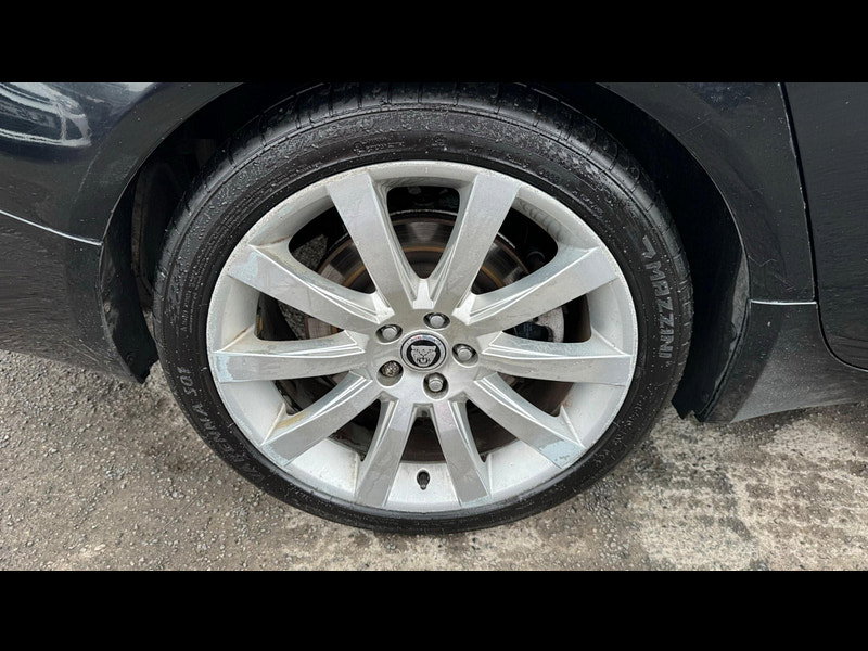 Jaguar XF 3.0d V6 Premium Luxury Auto Euro 5 4dr 4dr Automatic 2026