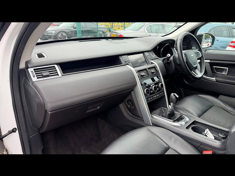 Land Rover Discovery Sport 2.0 TD4 SE SUV 5dr Diesel Manual 4WD Euro 6 (s/s) (5 Seat) (150 ps) 5dr Manual 2026