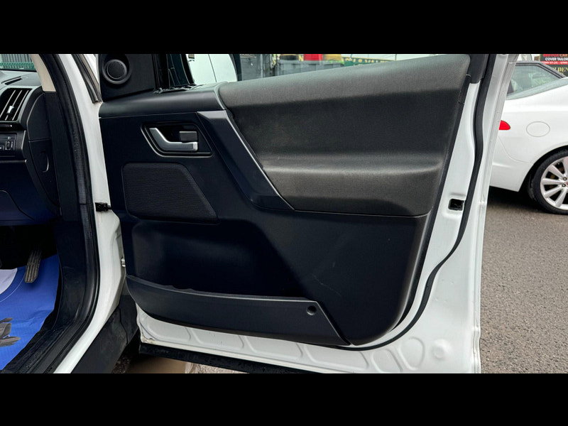 Land Rover Freelander 2 2.2 TD4 S CommandShift 4WD Euro 5 5dr 5dr Automatic 2026