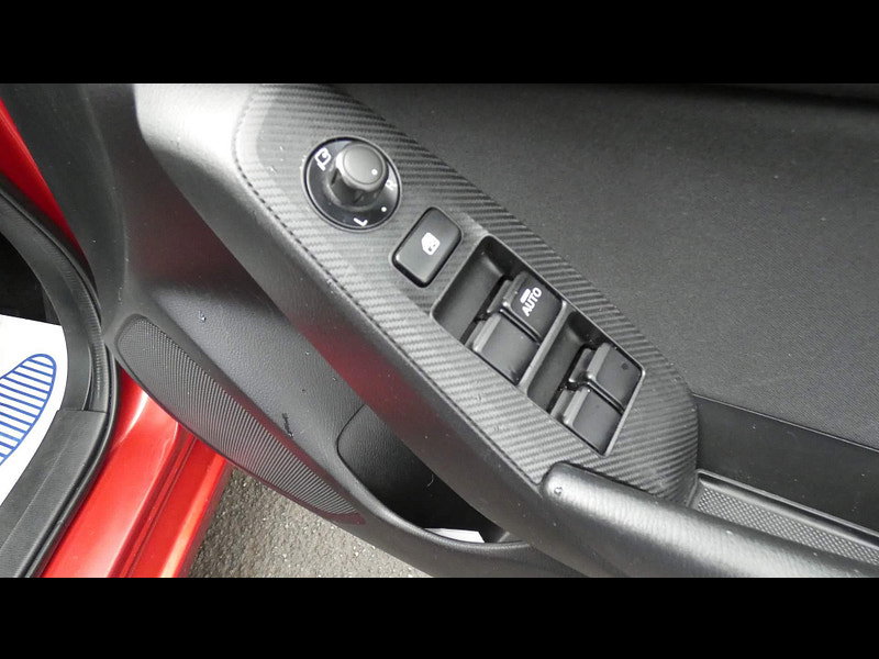 Mazda Mazda3 2.0 SKYACTIV-G SE Euro 5 (s/s) 5dr 5dr Manual 2026