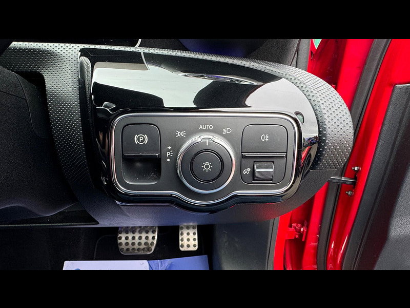 Mercedes-Benz A Class 1.5 A180d AMG Line (Premium) 7G-DCT Euro 6 (s/s) 5dr 5dr Automatic 2026