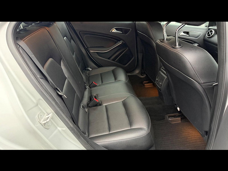 Mercedes-Benz A Class 1.5 A180d Sport Euro 6 (s/s) 5dr 5dr Manual 2026