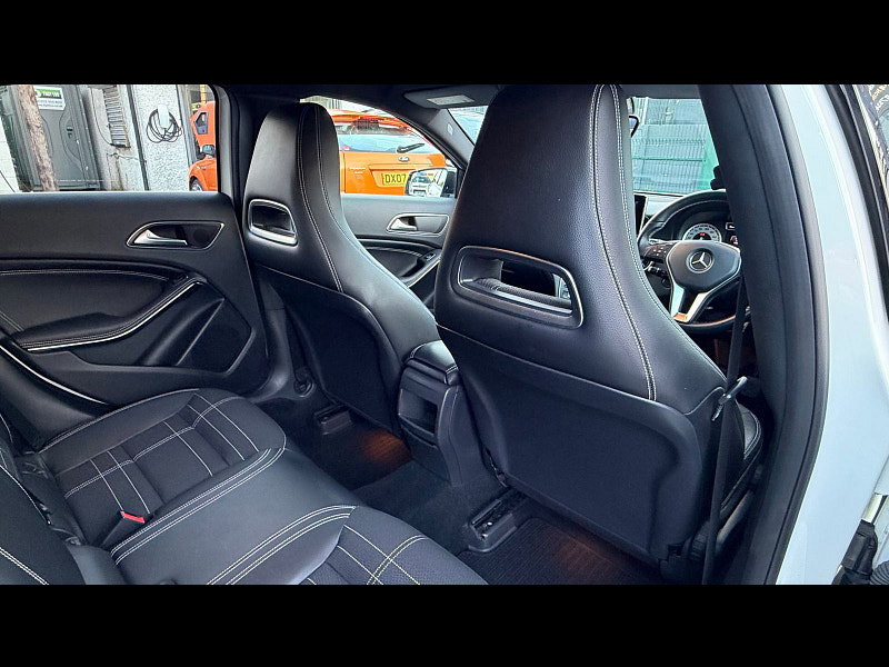 Mercedes-Benz A Class 1.6 A180 Sport Hatchback 5dr Petrol Manual Euro 6 (s/s) (122 ps) 5dr Manual 2026