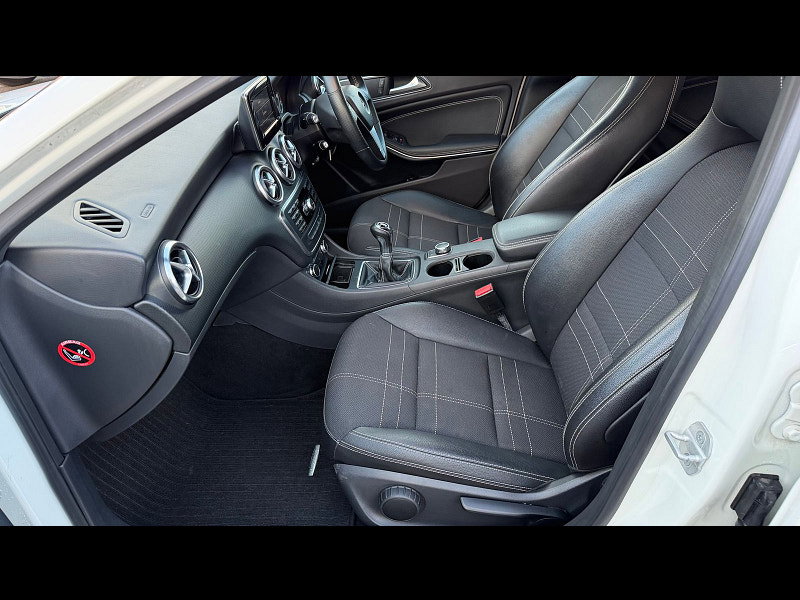 Mercedes-Benz A Class 1.6 A180 Sport Hatchback 5dr Petrol Manual Euro 6 (s/s) (122 ps) 5dr Manual 2026