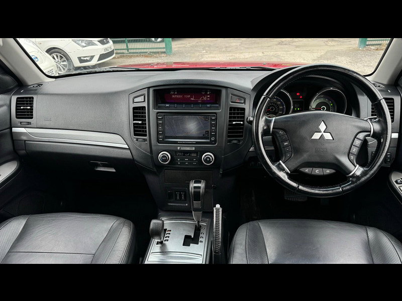 Mitsubishi Shogun 3.2 DI-DC Diamond Auto 4WD Euro 5 5dr LWB 5dr Automatic 2026