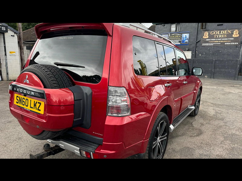 Mitsubishi Shogun 3.2 DI-DC Diamond Auto 4WD Euro 5 5dr LWB 5dr Automatic 2026