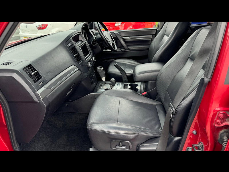 Mitsubishi Shogun 3.2 DI-DC Diamond Auto 4WD Euro 5 5dr LWB 5dr Automatic 2026