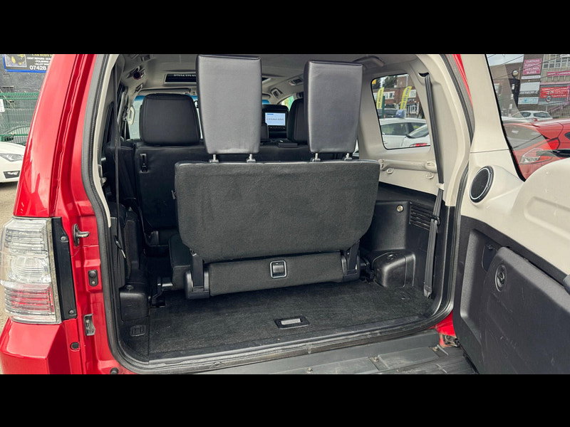 Mitsubishi Shogun 3.2 DI-DC Diamond Auto 4WD Euro 5 5dr LWB 5dr Automatic 2026
