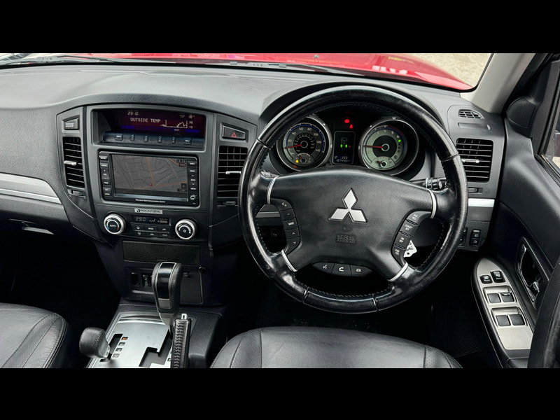 Mitsubishi Shogun 3.2 DI-DC Diamond Auto 4WD Euro 5 5dr LWB 5dr Automatic 2026