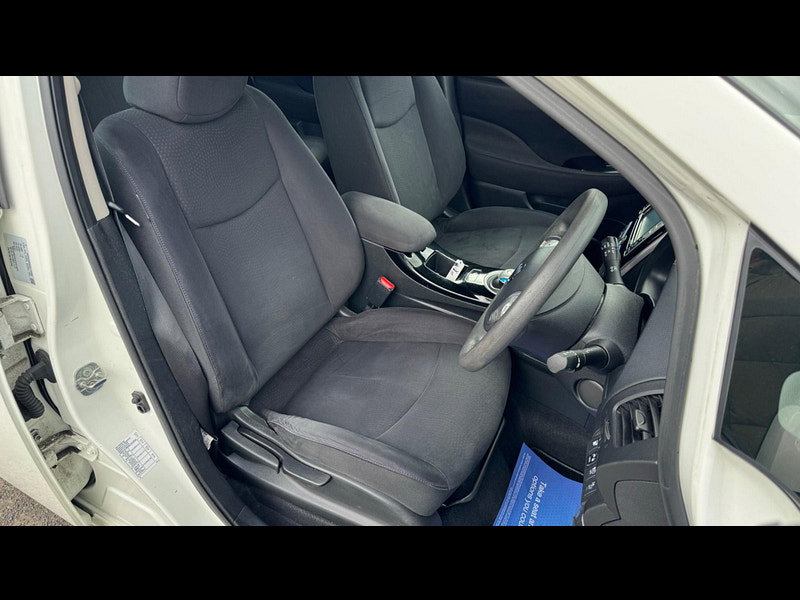 Nissan Leaf 30kWh Acenta Auto 5dr 5dr Automatic 2026