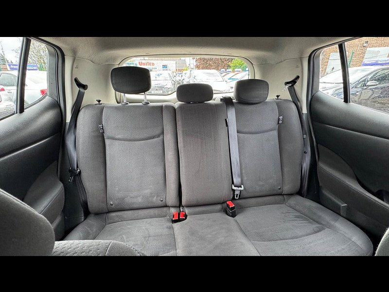 Nissan Leaf 30kWh Acenta Auto 5dr 5dr Automatic 2026