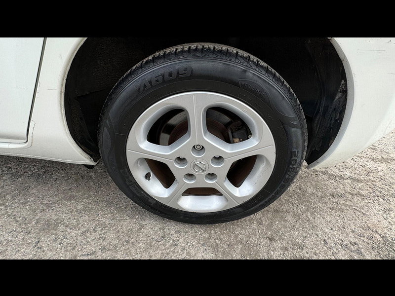 Nissan Leaf 30kWh Acenta Auto 5dr 5dr Automatic 2026