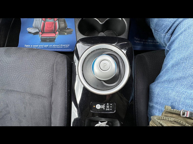 Nissan Leaf 30kWh Acenta Auto 5dr 5dr Automatic 2026