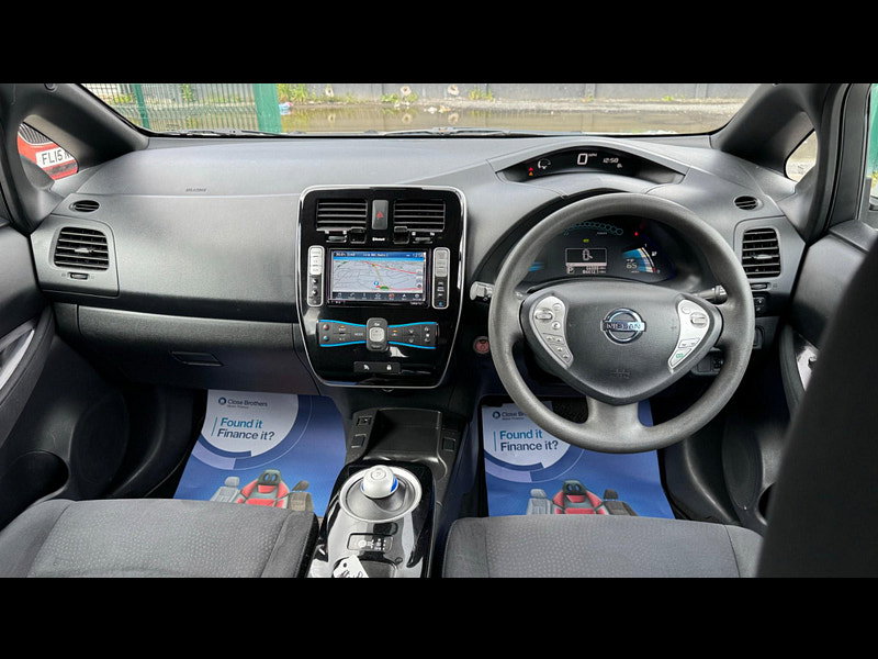 Nissan Leaf 30kWh Acenta Auto 5dr 5dr Automatic 2026