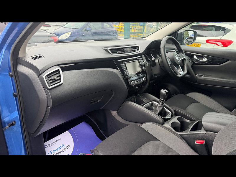 Nissan Qashqai 1.3 DIG-T N-Connecta SUV 5dr Petrol Manual Euro 6 (s/s) (160 ps) 5dr Manual 2026