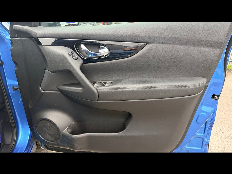 Nissan Qashqai 1.3 DIG-T N-Connecta SUV 5dr Petrol Manual Euro 6 (s/s) (160 ps) 5dr Manual 2026