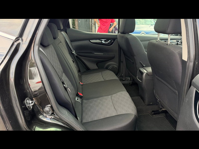 Nissan Qashqai 1.5 dCi N-Connecta SUV 5dr Diesel Manual 2WD Euro 6 (s/s) (110 ps) 5dr Manual 2026