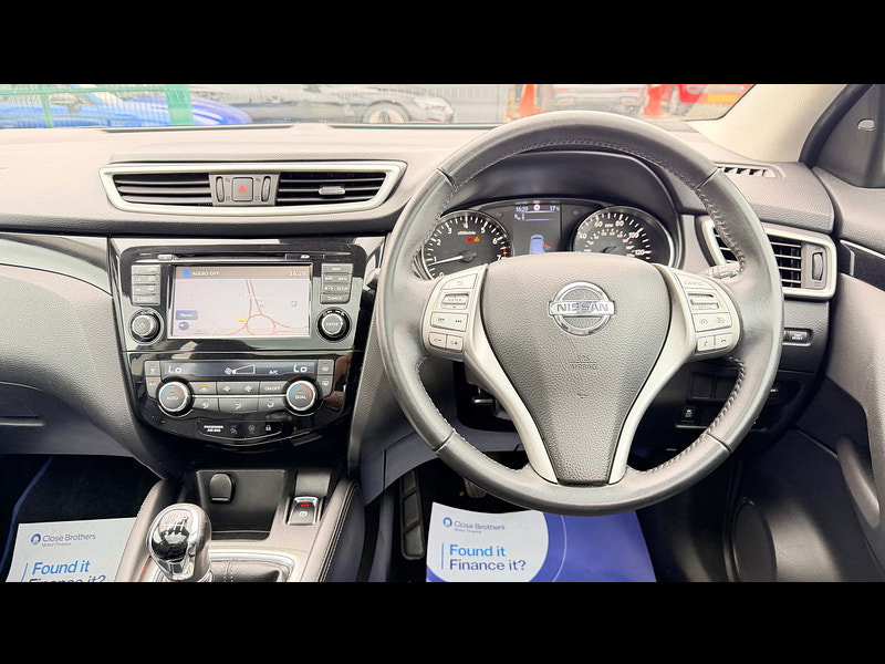 Nissan Qashqai 1.6 DIG-T Tekna SUV 5dr Petrol Manual 2WD Euro 6 (s/s) (163 ps) 5dr Manual 2026