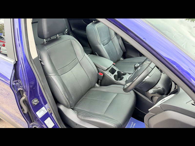Nissan Qashqai 1.6 DIG-T Tekna SUV 5dr Petrol Manual 2WD Euro 6 (s/s) (163 ps) 5dr Manual 2026