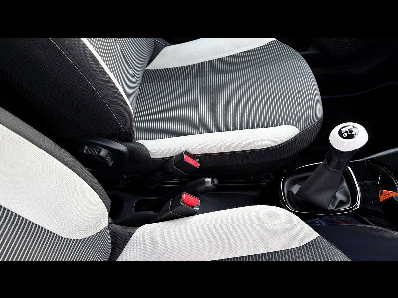 Peugeot 108 1.2 PureTech Collection Hatchback 3dr Petrol Manual Euro 6 (82 ps) 3dr Manual 2026