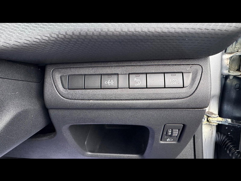 Peugeot 208 1.2 PureTech GT Line Euro 6 (s/s) 5dr 5dr Manual 2026