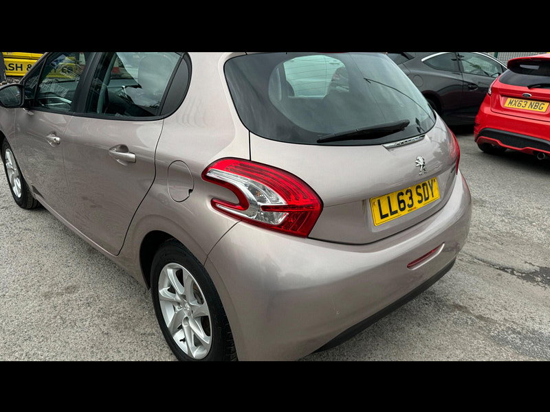 Peugeot 208 1.2 VTi Active Euro 5 5dr 5dr Manual 2026