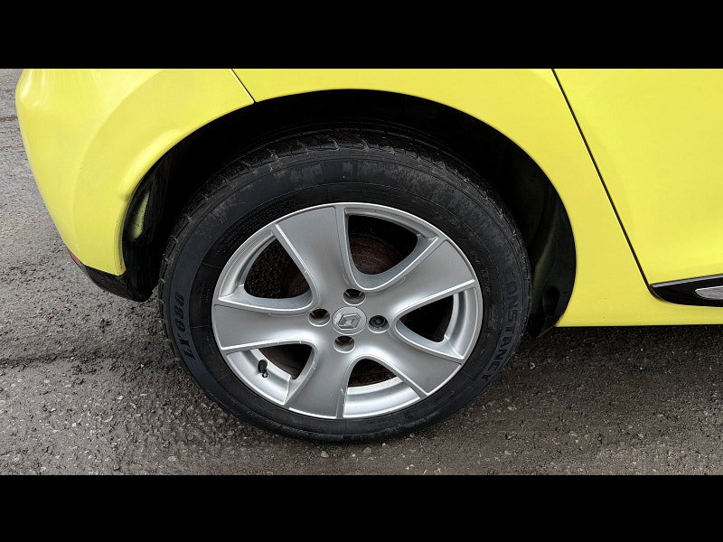 Renault Clio 1.2 16V Dynamique MediaNav Hatchback 5dr Petrol Manual Euro 5 (75 ps) 5dr Manual 2026