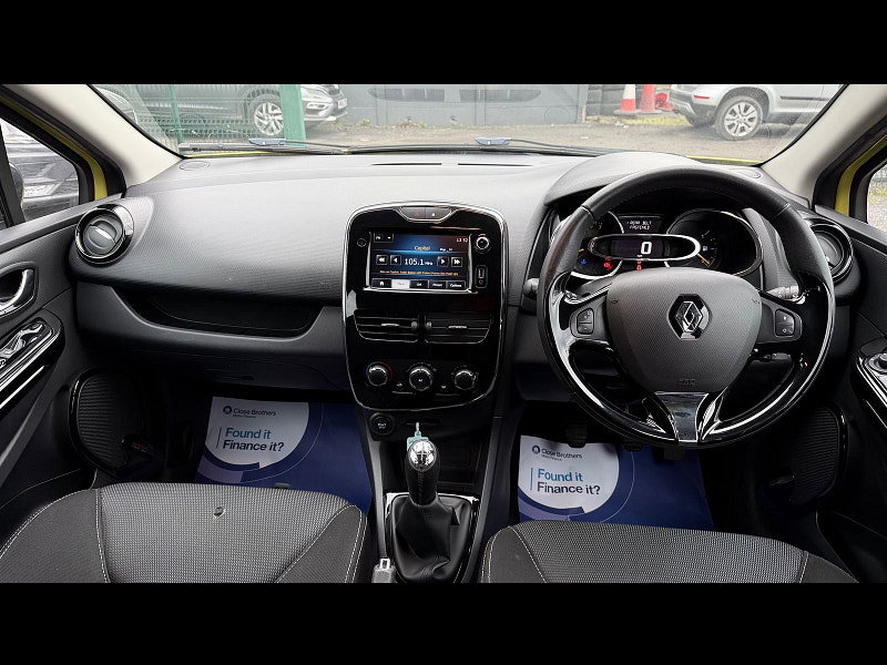 Renault Clio 1.2 16V Dynamique MediaNav Hatchback 5dr Petrol Manual Euro 5 (75 ps) 5dr Manual 2026