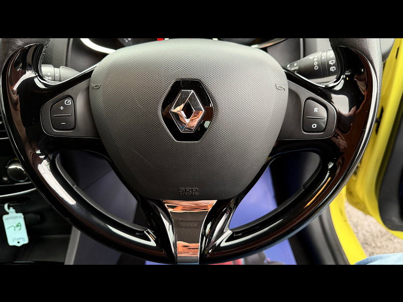 Renault Clio 1.2 16V Dynamique MediaNav Hatchback 5dr Petrol Manual Euro 5 (75 ps) 5dr Manual 2026