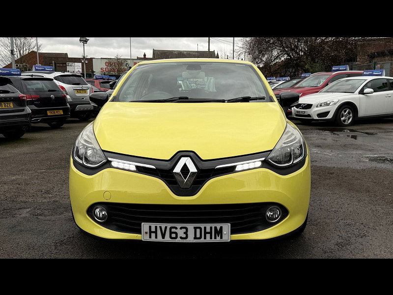 Renault Clio 1.2 16V Dynamique MediaNav Hatchback 5dr Petrol Manual Euro 5 (75 ps) 5dr Manual 2026