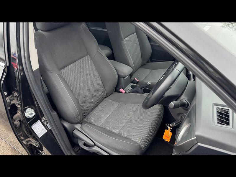 Toyota Auris 1.6 V-Matic Icon Euro 5 5dr 5dr Manual 2026