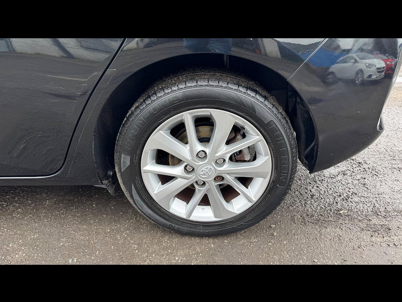 Toyota Auris 1.6 V-Matic Icon Euro 5 5dr 5dr Manual 2026