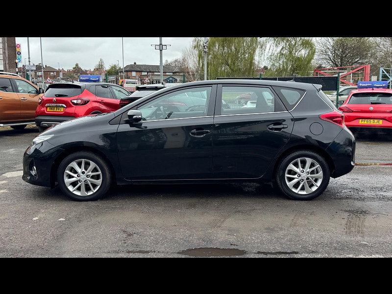 Toyota Auris 1.6 V-Matic Icon Euro 5 5dr 5dr Manual 2026