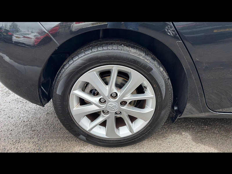 Toyota Auris 1.6 V-Matic Icon Euro 5 5dr 5dr Manual 2026