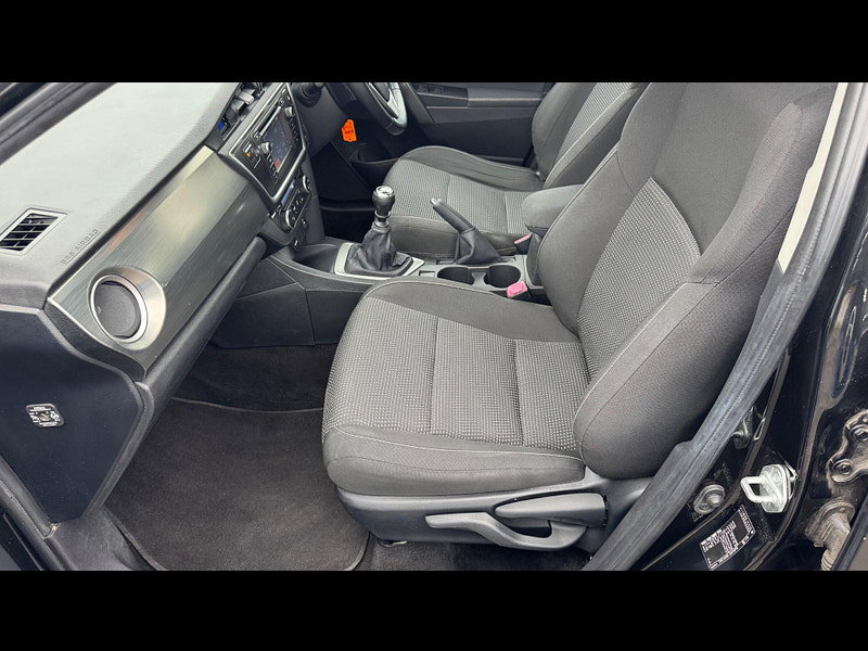 Toyota Auris 1.6 V-Matic Icon Euro 5 5dr 5dr Manual 2026