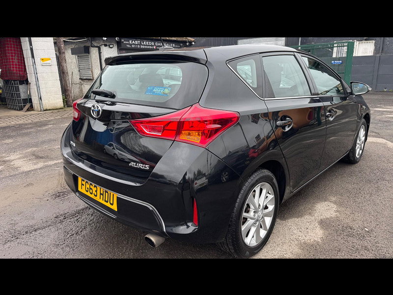 Toyota Auris 1.6 V-Matic Icon Euro 5 5dr 5dr Manual 2026