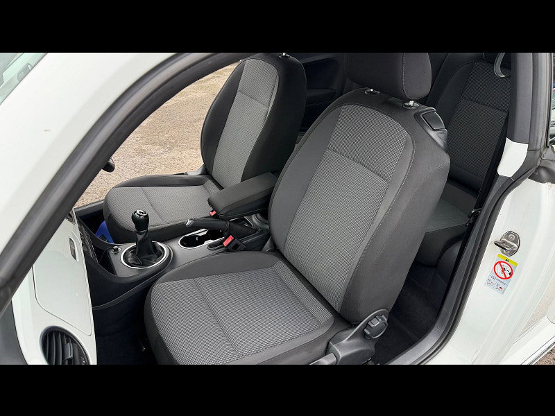 Volkswagen Beetle 2.0 TDI Design Hatchback 3dr Diesel Manual Euro 5 (140 ps) 3dr Manual 2026