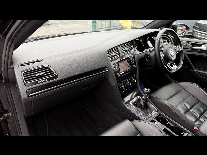Volkswagen Golf 2.0 TSI BlueMotion Tech GTI Performance Hatchback 3dr Petrol Manual Euro 6 (s/s) (230 ps) 3dr Manual 2026